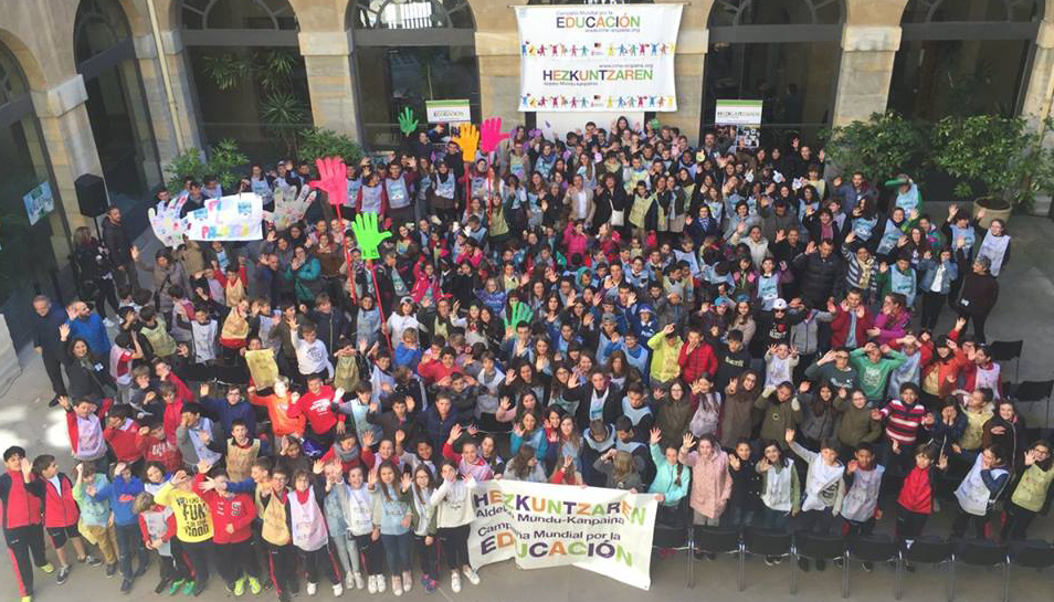Navarra pide la palabra por la educación Navarra pide la palabra por la educación